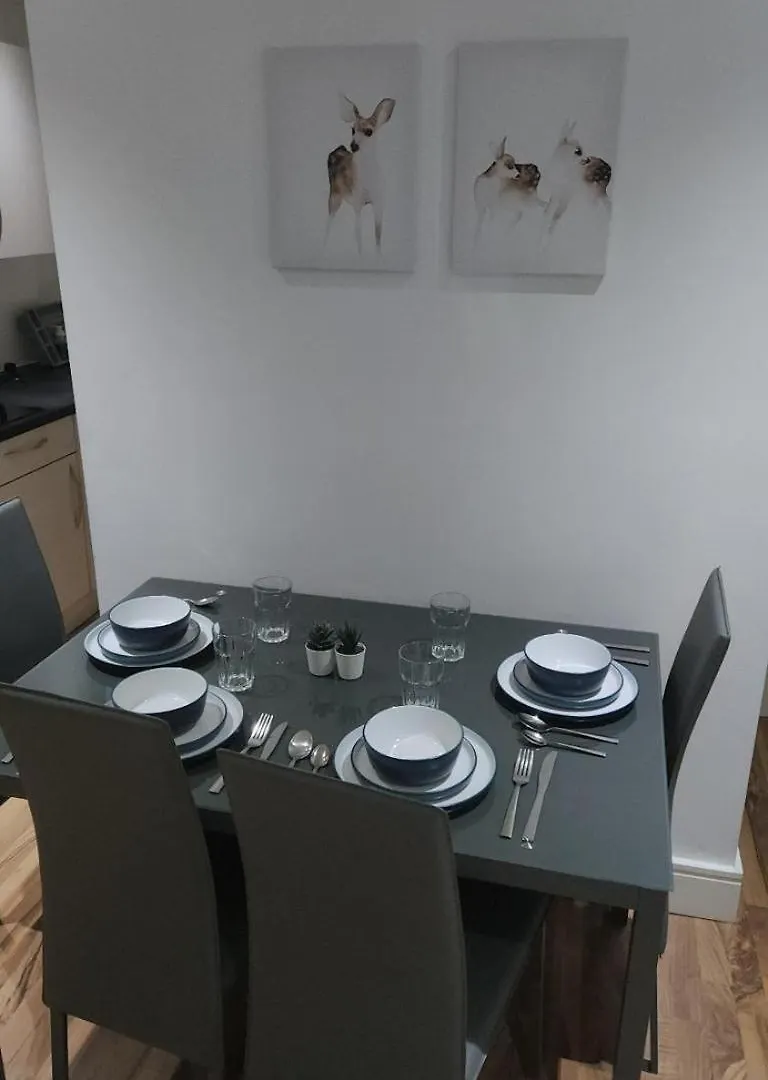 London Bermondsey 4 People Studio In The Center 0*,  United Kingdom